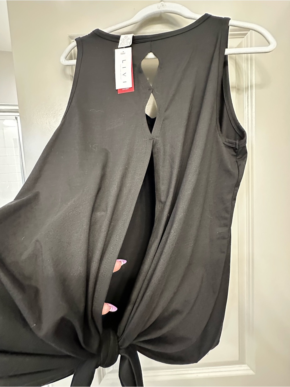 Lane Bryant Black V-Neck Sleeveless Tank - Picture 7 of 9